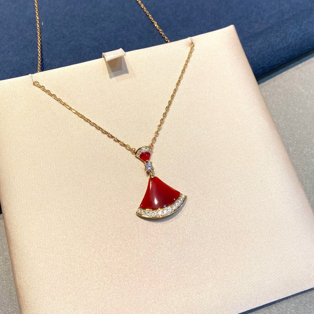Bulgari fan-shaped necklace red
